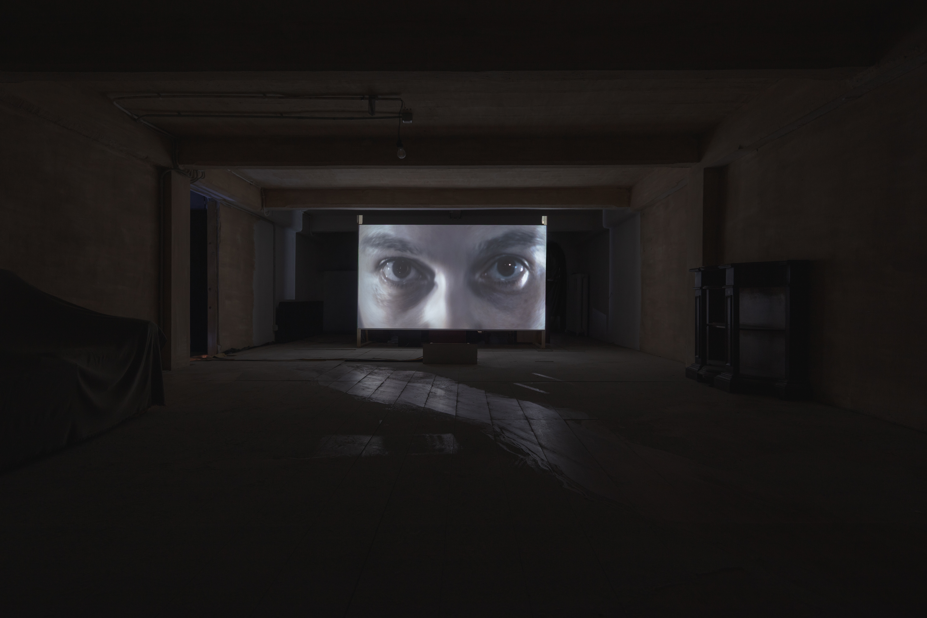 Detours in the dumbwaiter, installation view at Docks Dora, Turin